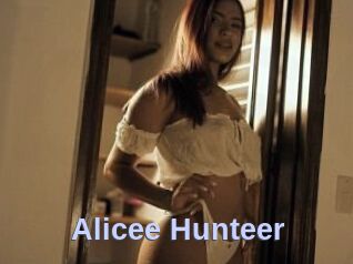 Alicee_Hunteer