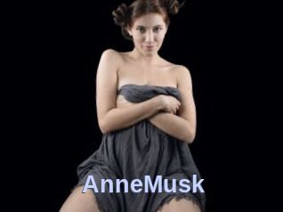 AnneMusk