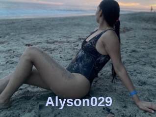 Alyson029