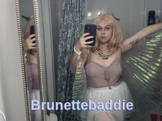 Brunettebaddie