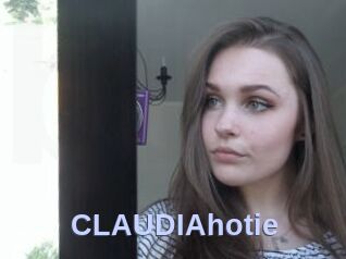 CLAUDIAhotie