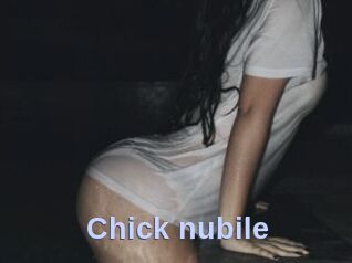Chick_nubile