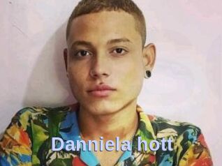 Danniela_hott