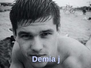 Demia_j