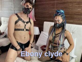 Ebony_clyde