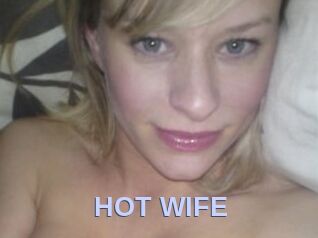 HOT_WIFE
