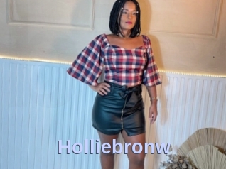 Holliebronw