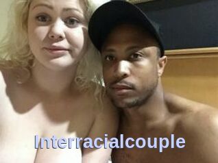 Interracial_couple_