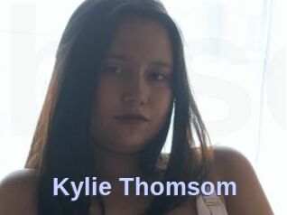 Kylie_Thomsom