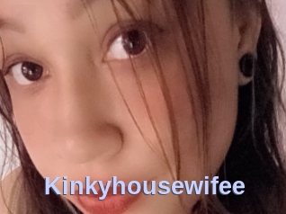 Kinkyhousewifee