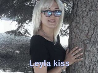 Leyla_kiss