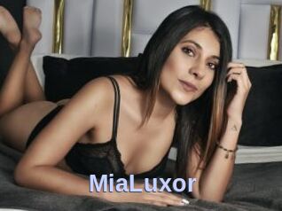 MiaLuxor