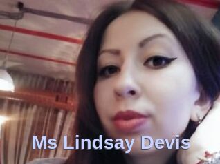 Ms_Lindsay_Devis