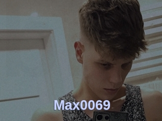 max0069 Big Sexy Titties