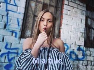 Mia_fille