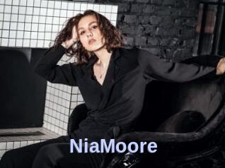 NiaMoore