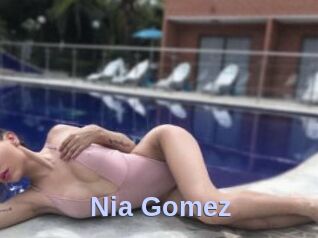 Nia_Gomez