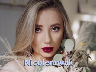 nicolenovak Big Sexy Titties