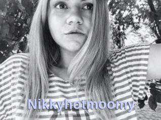 Nikkyhotmoomy