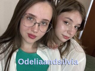 Odeliaandsilvia