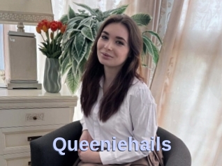 Queeniehails