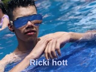 Ricki_hott