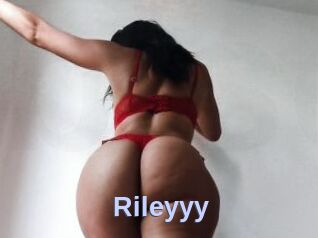 Rileyyy