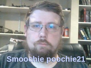 Smoochie_poochie21