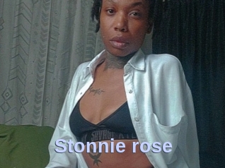 Stonnie_rose