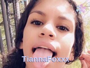 TiannaFoxxx