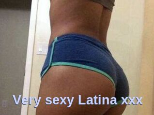 Very_sexy_Latina_xxx