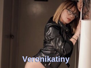Veronikatiny
