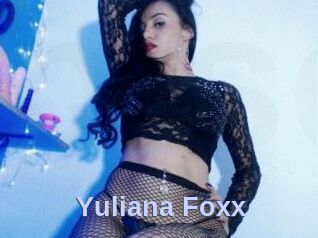 Yuliana_Foxx